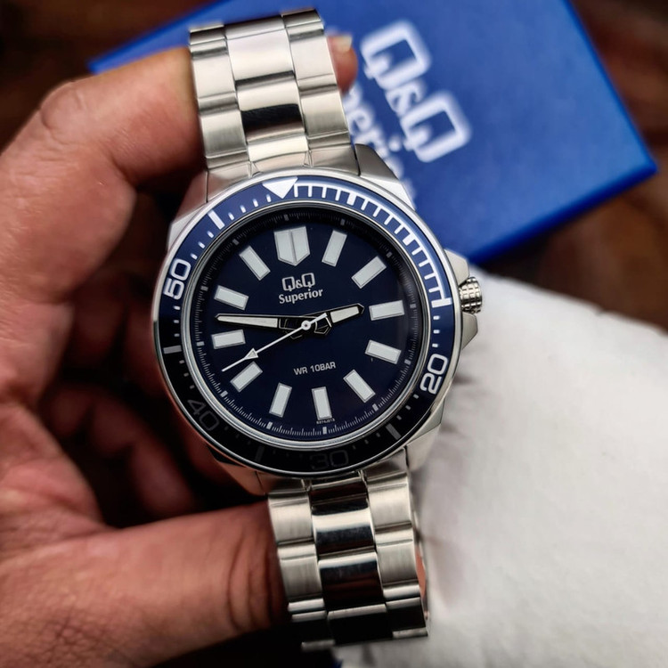 ساعت مچی عقربهای مردانه کیو اند کیو مدل S374J212Y