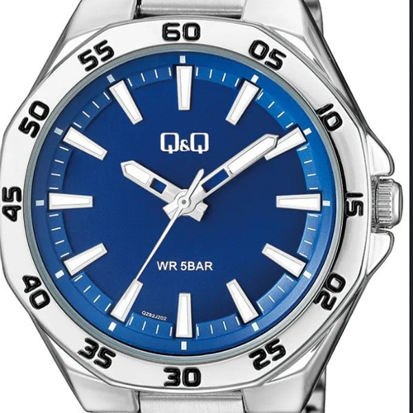 ساعت مچی عقربهای مردانه کوارتز کیو اند کیو مدل qz82j202y