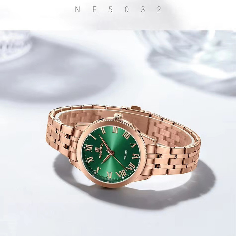 ساعت مچی عقربه ای زنانه نیوی فورس مدل NF5032RGGNRG
