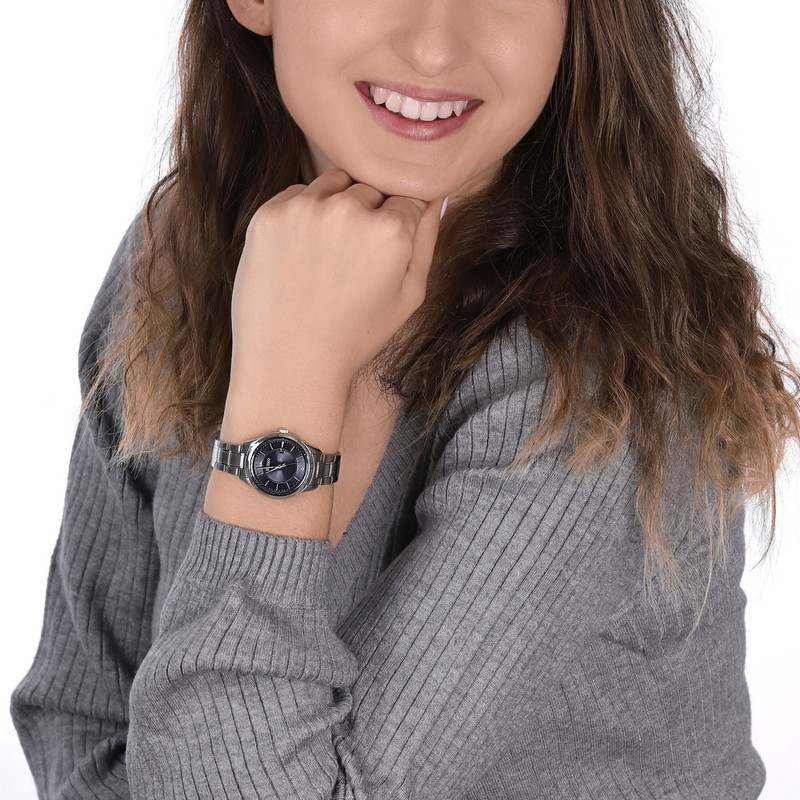 ساعت مچی عقربه ای زنانه سیکو مدل SUR425