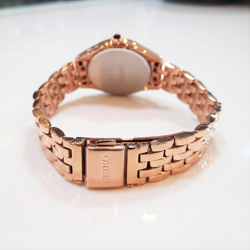 ساعت مچی عقربه ای زنانه سیکو مدل SUR396P1