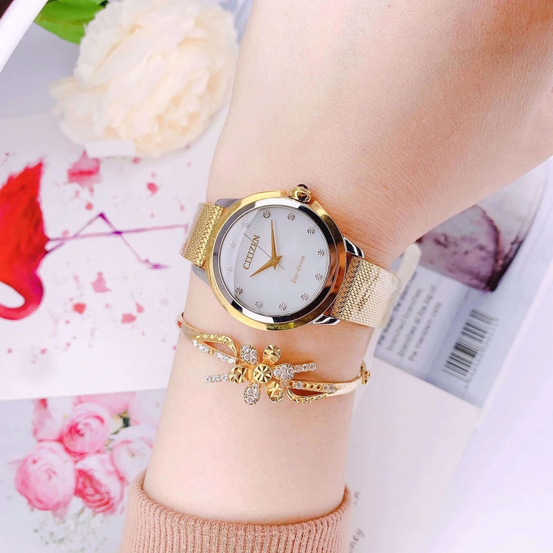 ساعت مچی عقربه ای زنانه سیتی زن مدل EM0794-54D