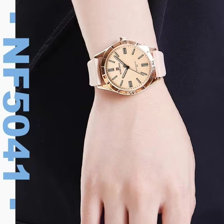 ساعت مچی عقربه ای زنانه نیوی فورس مدل NF5041RGRGPK