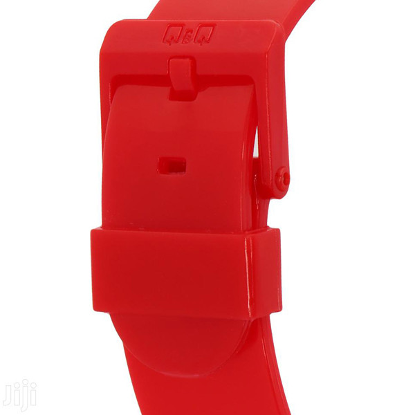 ساعت مچی عقربه ای کیو اند کیو مدل VQ94J024Y