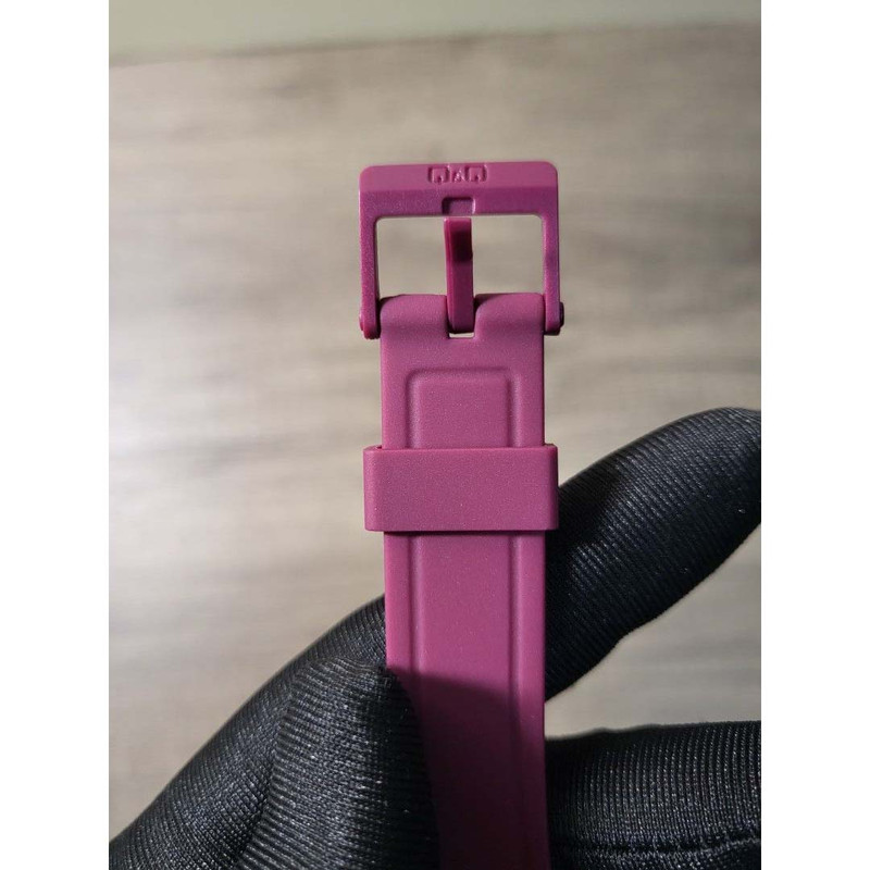 ساعت مچی عقربه ای زنانه کیو اند کیو مدل V27A-007VY