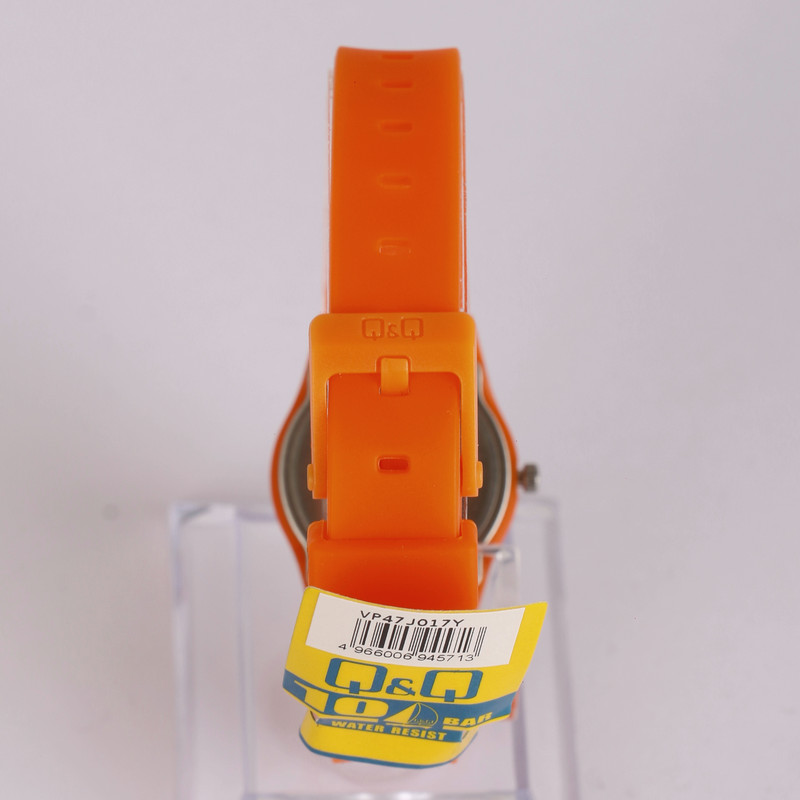 ساعت مچی عقربه ای زنانه کیو اند کیو مدل VP47J017Y