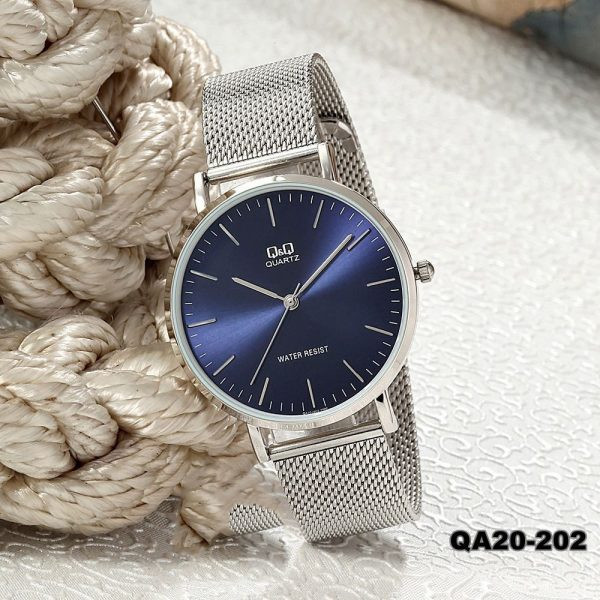 ساعت مچی عقربه ای مردانه کیو اند کیو مدل QA20J202Y