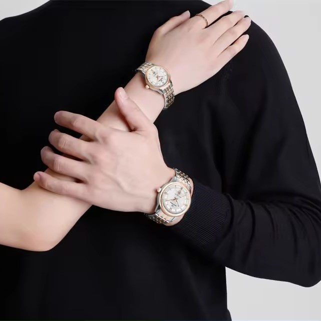 ست ساعت مچی عقربه ای زنانه و مردانه نیوی فورس مدل NF9228SWRG