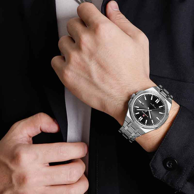 ساعت مچی عقربهای مردانه کوارتز نیوی فورس مدل NF9226 S B S