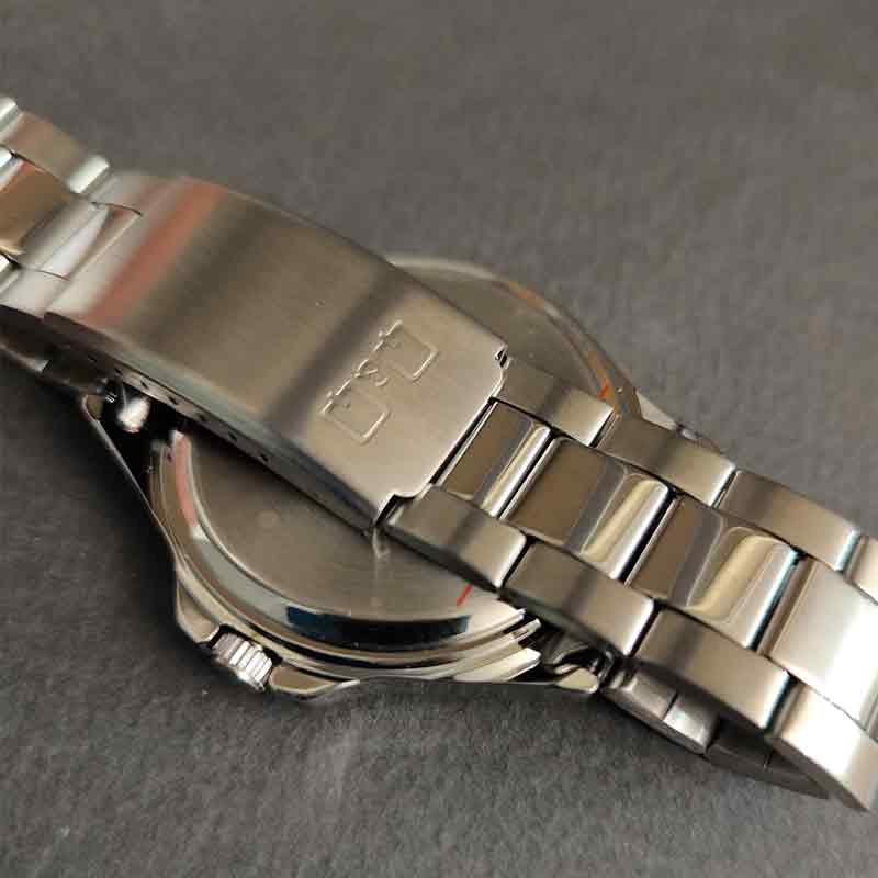 ساعت مچی عقربهای مردانه کیو اند کیو مدل C36A004P