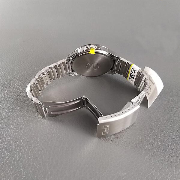 ساعت مچی عقربهای کوارتز مردانه کیو اند کیو مدل A36A-004PY