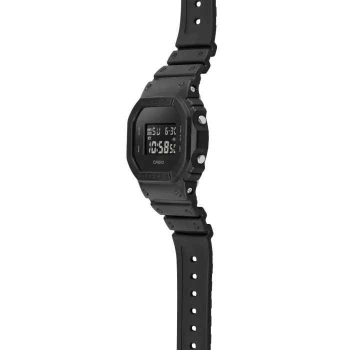 ساعت مچی دیجیتال کاسیو مدل DW-5600UBB-1DR