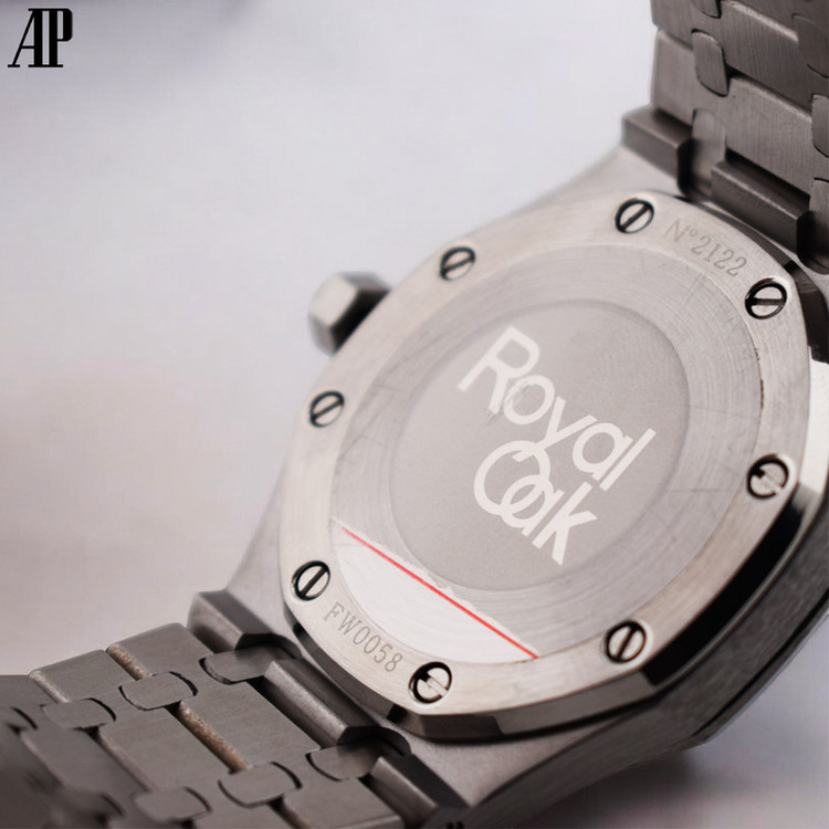 ساعت مچی عقربهای کوارتز مردانه آدومارس پیگه مدل FW0058-RoyalOak