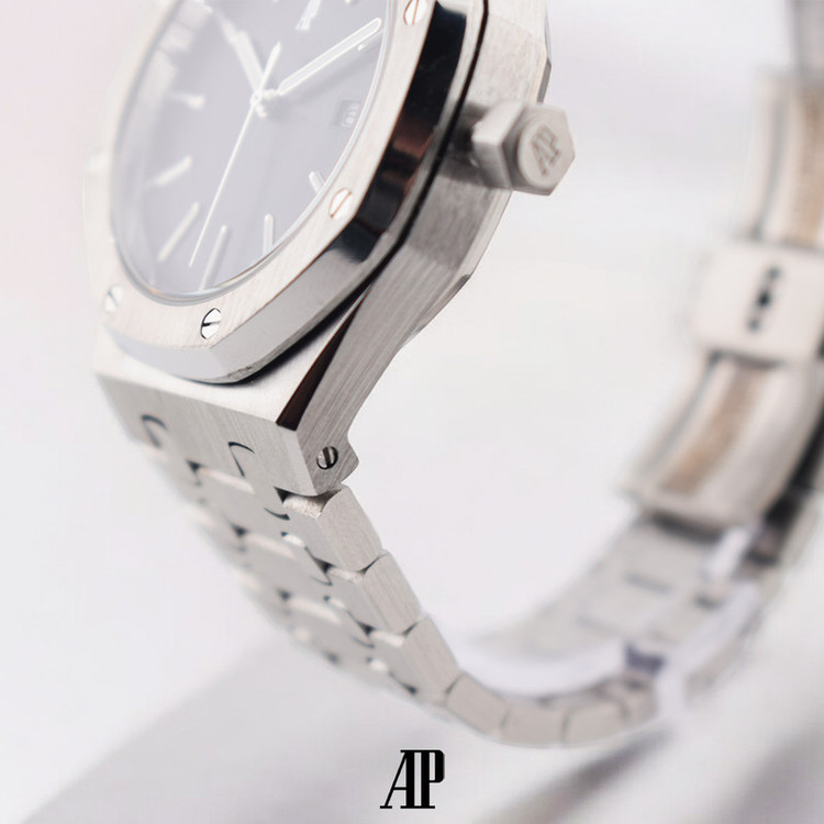 ساعت مچی عقربهای کوارتز مردانه آدومارس پیگه مدل FW0058-RoyalOak