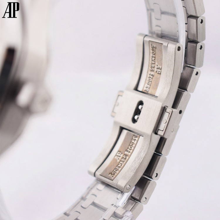 ساعت مچی عقربهای کوارتز مردانه آدومارس پیگه مدل FW0058-RoyalOak