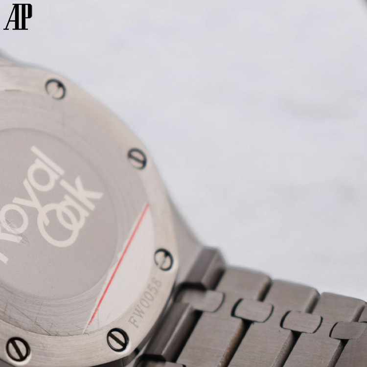 ساعت مچی عقربهای کوارتز مردانه آدومارس پیگه مدل FW0058-RoyalOak