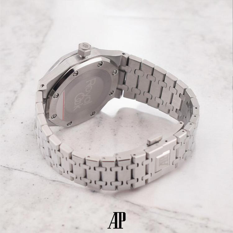 ساعت مچی عقربهای کوارتز مردانه آدومارس پیگه مدل FW0058-RoyalOak