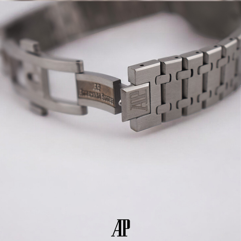 ساعت مچی عقربهای کوارتز مردانه آدومارس پیگه مدل FW0058-RoyalOak