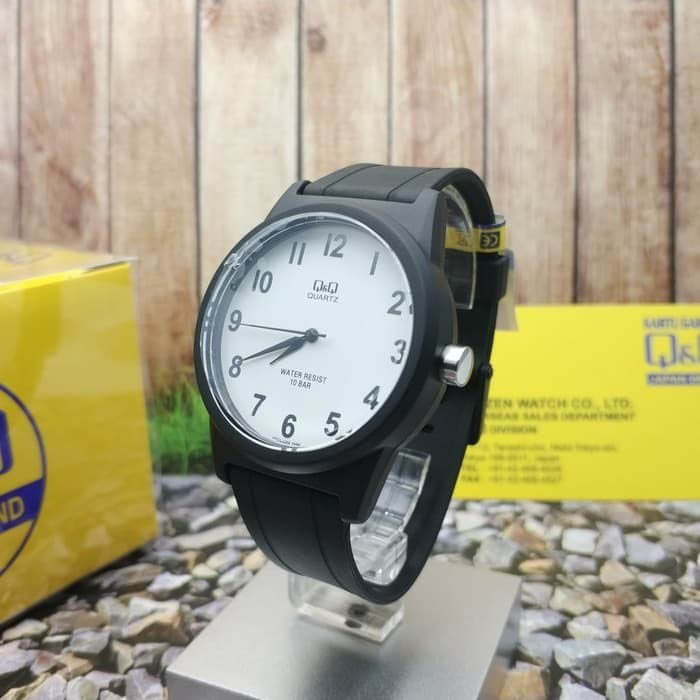 ساعت مچی عقربهای مردانه کیو اند کیو مدل VR35J023Y