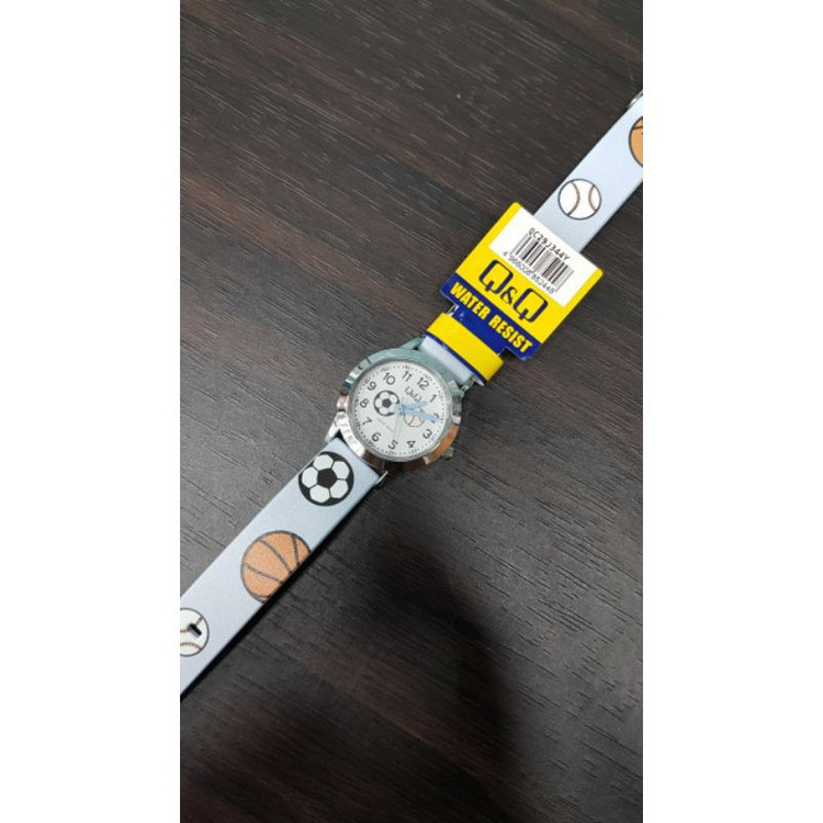 ساعت مچی عقربه ای پسرانه کیو اند کیو مدل qc29j344y