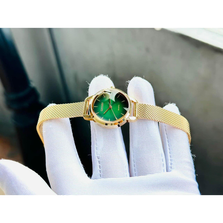 ساعت مچی عقربه ای زنانه سیتی زن مدل EQ3003_50