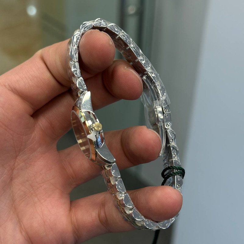 ساعت مچی عقربهای زنانه سوئیس آرت مدل sw900211