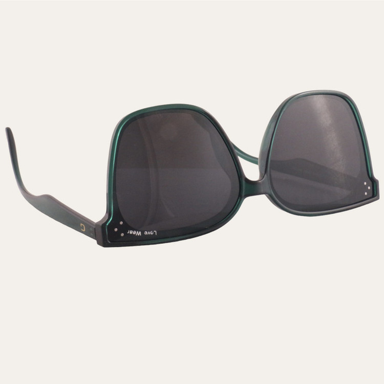 عینک آفتابی لاو ور مدل CG8003G