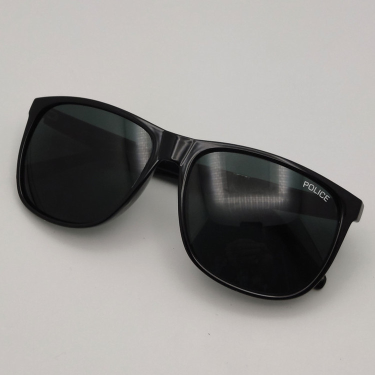 عینک آفتابی پلیس مدل S1792G COL.0700