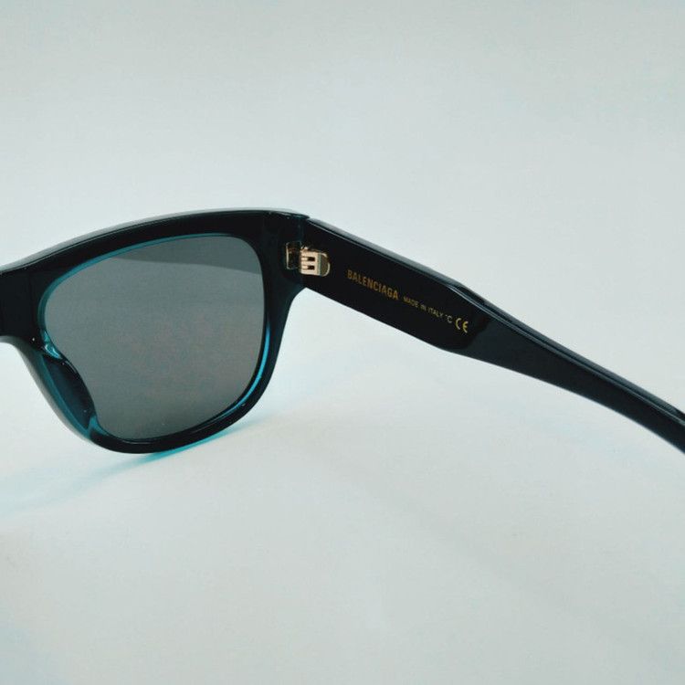 عینک آفتابی زنانه بالنسیاگا مدل BB0211S 005