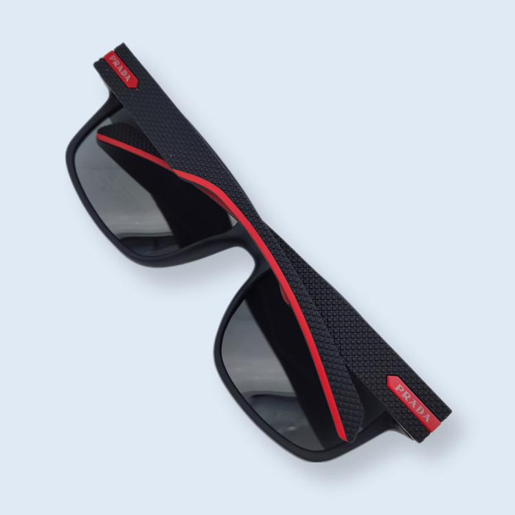 عینک آفتابی مدل POLARIZED P5819C2