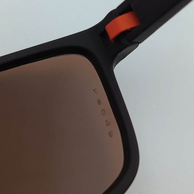 عینک آفتابی اوگا مدل 78049 POLARIZED
