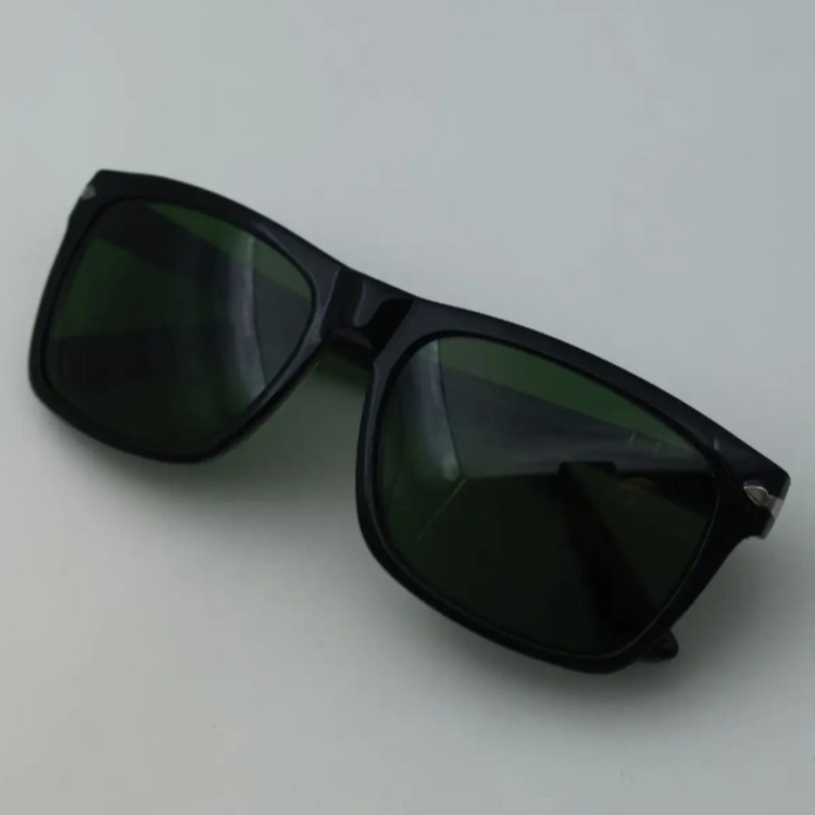 عینک آفتابی مربعی پرسول مدل Po3222S