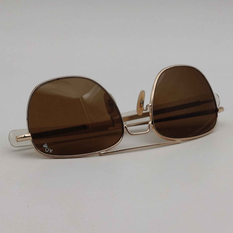 عینک آفتابی خلبانی (Aviator) امریکن اوپتیکال مدل skymaster