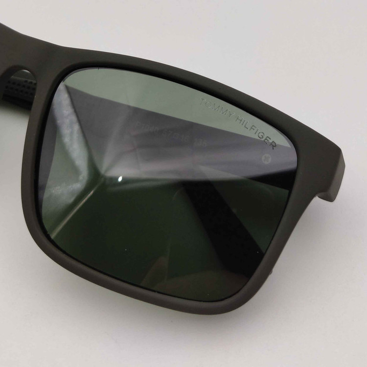 عینک آفتابی ویفرر (Wayfarer) مدل P1040