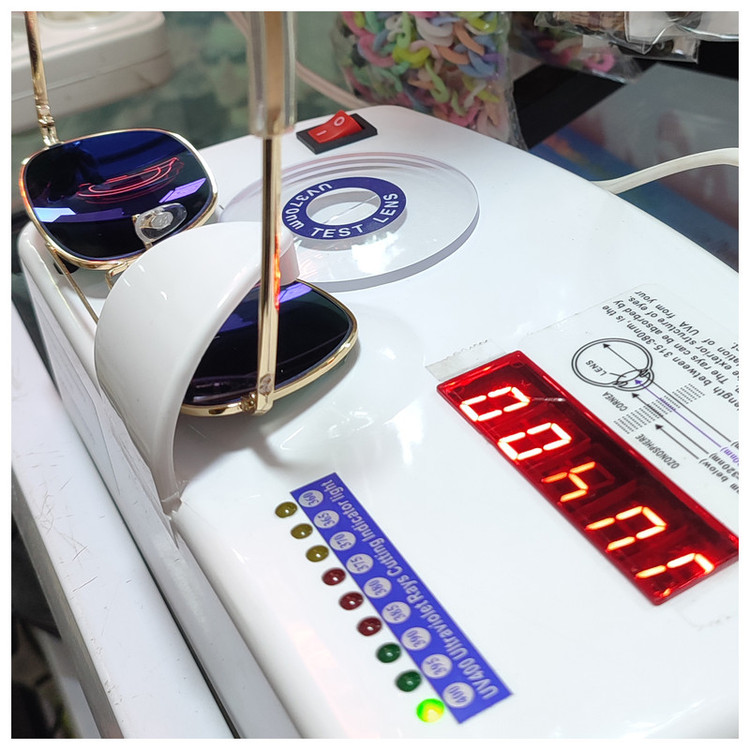 عینک آفتابی خلبانی غیرپلاریزه امریکن اوپتیکال کد 20KGP