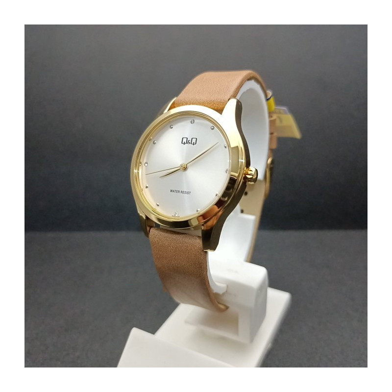 ساعت مچی عقربه ای زنانه کیو اند کیو مدل QZ51J101Y