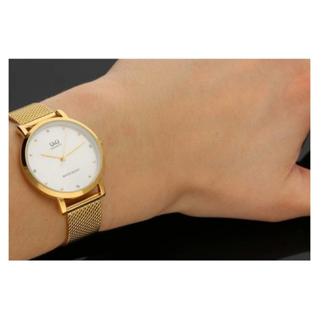 ساعت مچی عقربه ای زنانه کیو اند کیو مدل qa21j01y