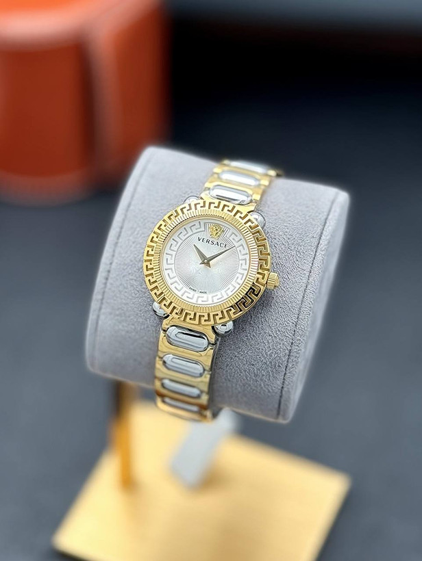 ساعت مچی عقربه ای زنانه ورساچه WA656
