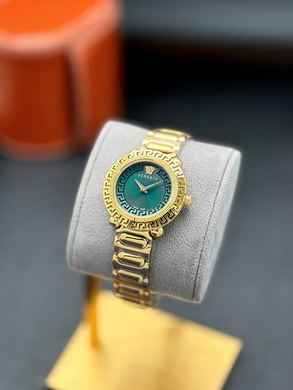 ساعت مچی عقربه ای زنانه ورساچه WA656