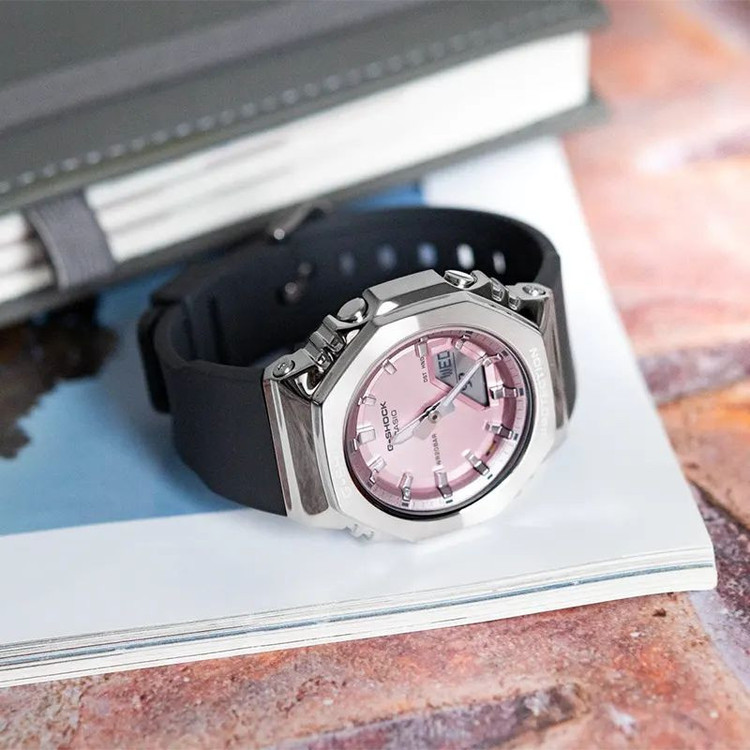 ساعت مچی عقربهای کوارتز زنانه کاسیو مدل G-SHOCK GM-S2110-4ADR
