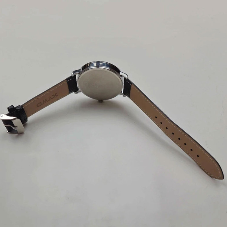 ساعت مچی عقربهای کوارتز مردانه اوماکس مدل PRZ057I008