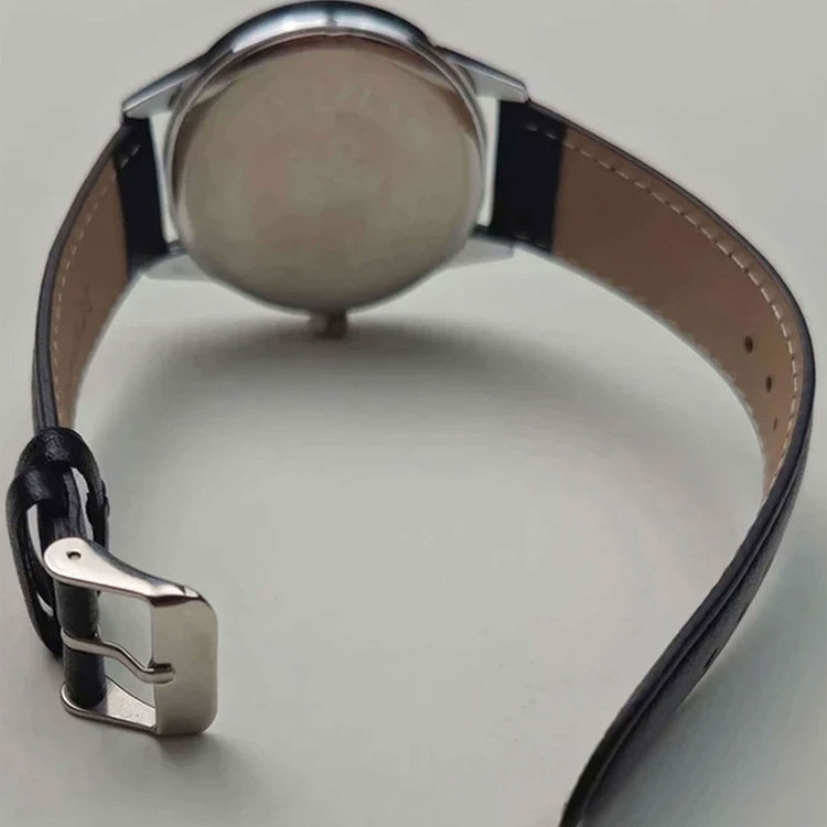 ساعت مچی عقربهای کوارتز مردانه اوماکس مدل PR0043I002