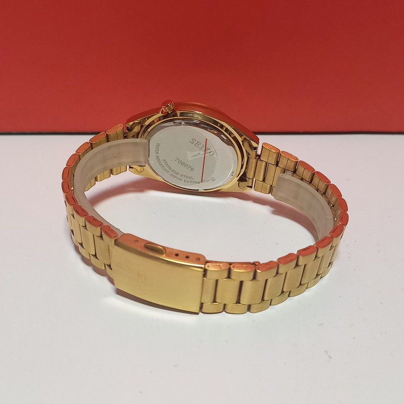 ساعت مچی عقربه ای سیکو مدل m07658