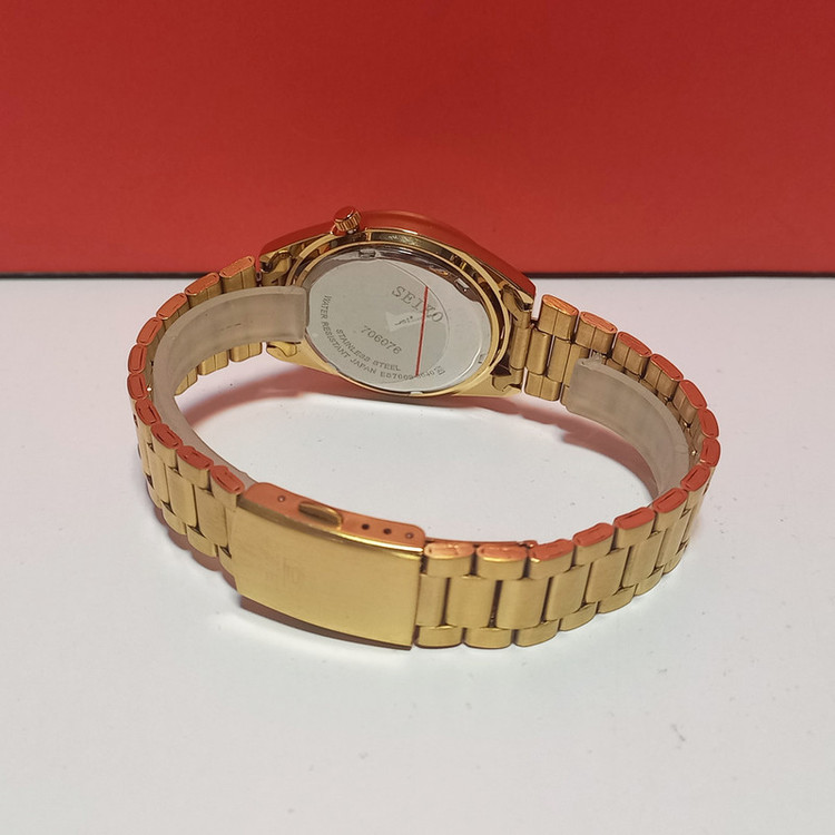 ساعت مچی عقربه ای سیکو مدل m07657