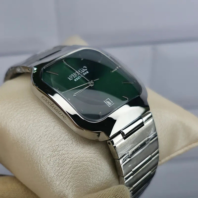 ساعت مچی مردانه سیکو اکسکلوسیو مدل 3233G