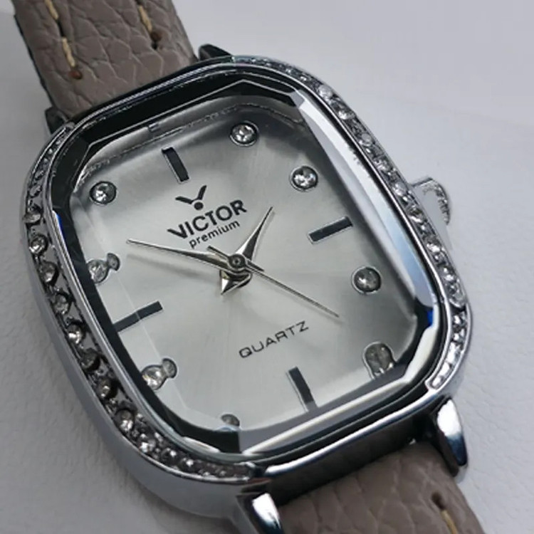 ساعت مچی عقربهای کوارتز زنانه ویکتور مدل V5823L