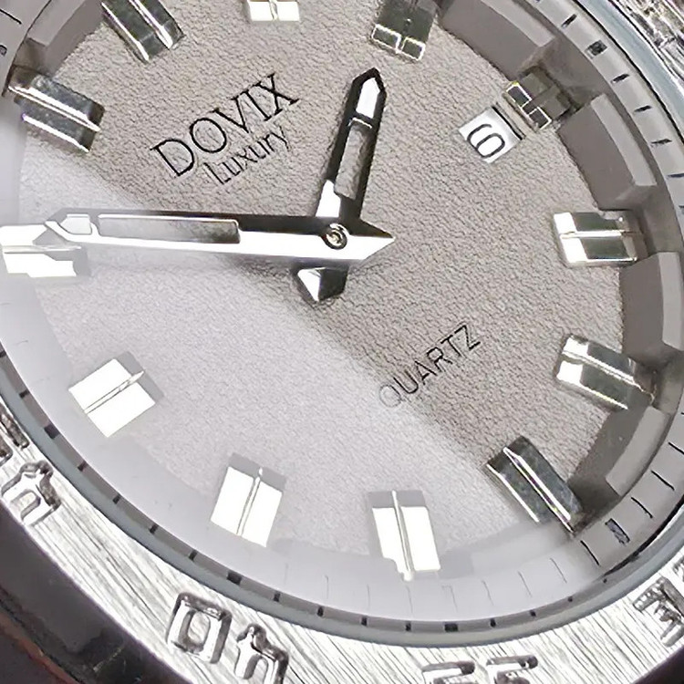 ساعت مچی عقربهای کوارتز مردانه داویکس مدل DV24039M