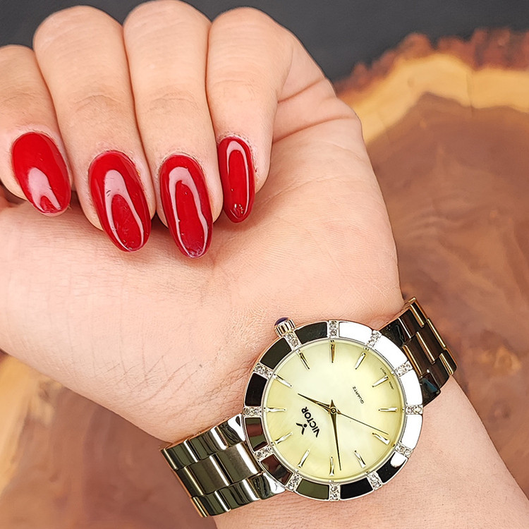 ساعت مچی عقربهای کوارتز زنانه ویکتور مدل 5682L